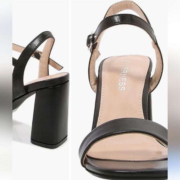 Berness Agatha Block Heel Square Toe Sandals W Slim Ankle Straps Size 10 NWT - Picture 2 of 7